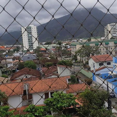 Apartamento A 50 Metros Da Praia カラグァタトゥバ エクステリア 写真
