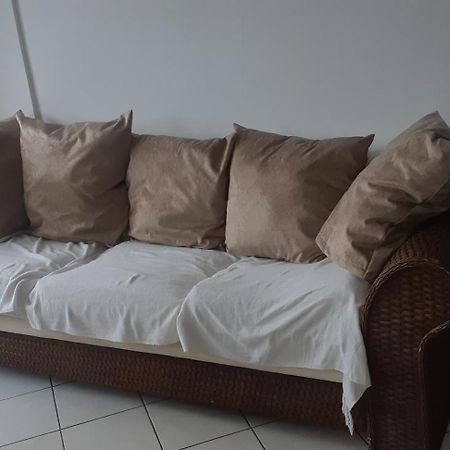 Apartamento A 50 Metros Da Praia カラグァタトゥバ エクステリア 写真